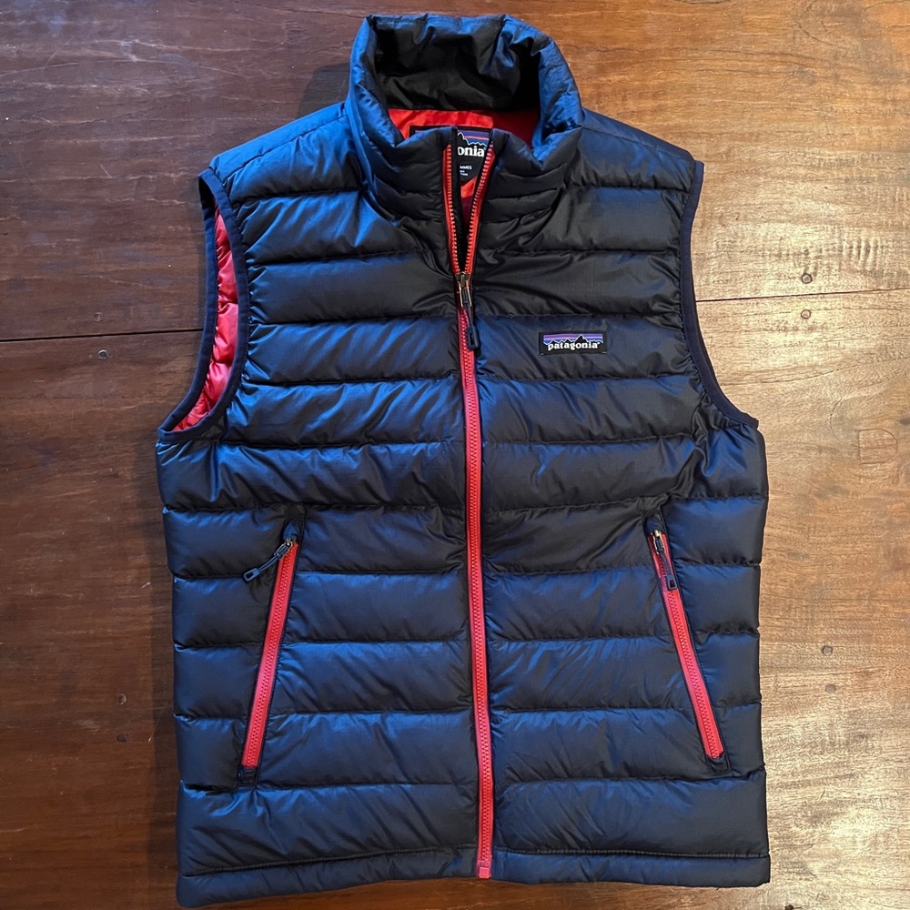 Patagonia Men’s Down Sweater Vest, Size XS